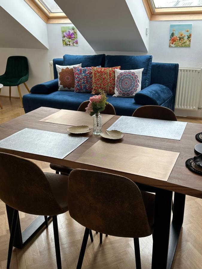 Klimatisiertes Dachgeschoss City Apartment In Zentrum Wiens Экстерьер фото