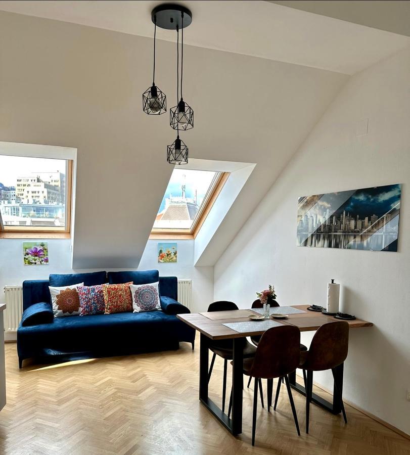 Klimatisiertes Dachgeschoss City Apartment In Zentrum Wiens Экстерьер фото