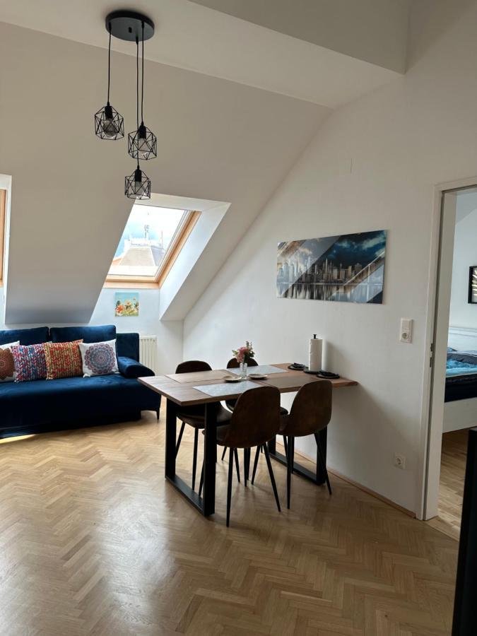 Klimatisiertes Dachgeschoss City Apartment In Zentrum Wiens Экстерьер фото